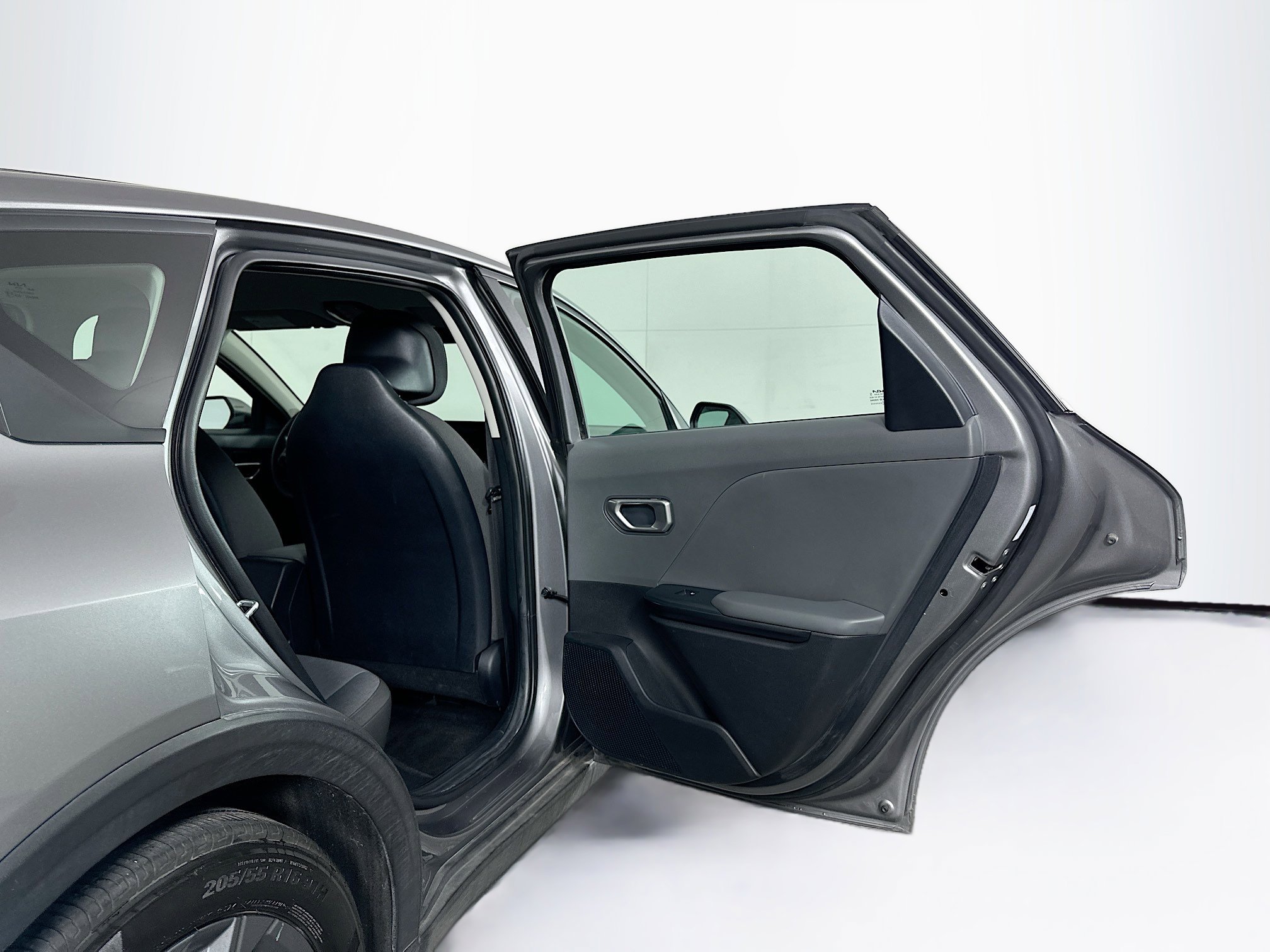 Used 2025 Kia K4 LXS image 29