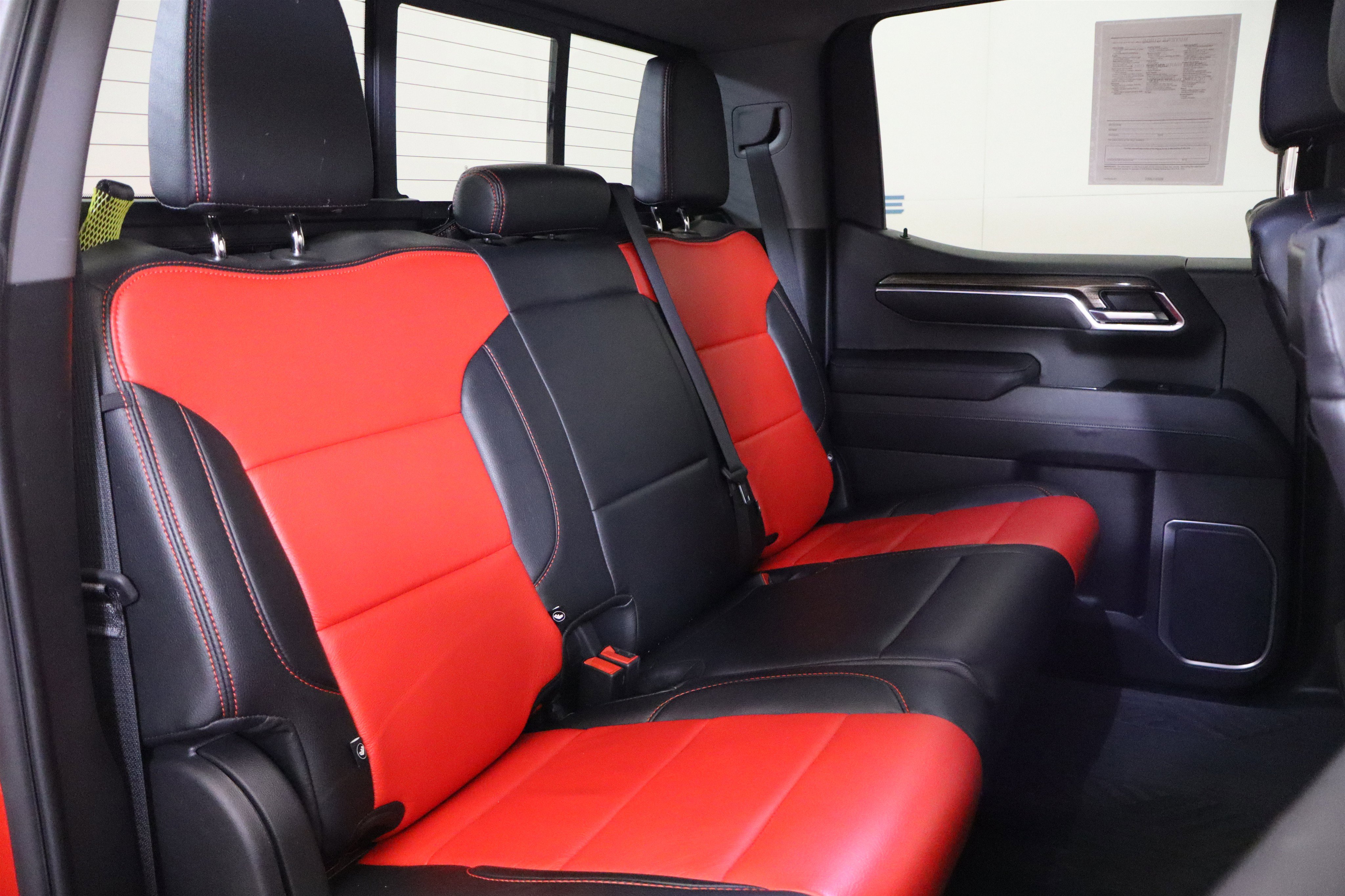 Used 2022 Chevrolet Silverado 1500 LT Trail Boss w/ Convenience Package II image 21