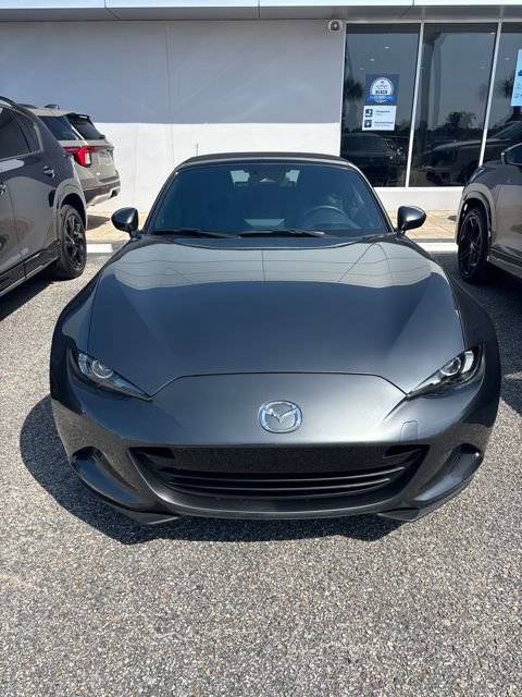 Used 2024 MAZDA MX-5 Miata Grand Touring w/ Weather Package RWD image 2