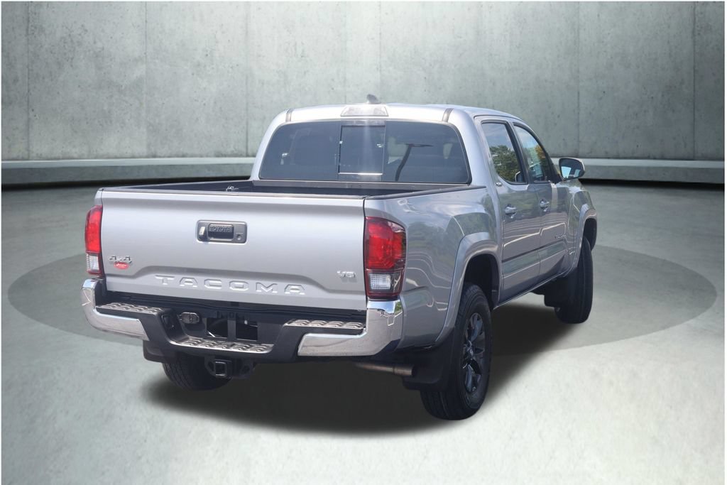 Certified 2021 Toyota Tacoma SR5 AWD/4WD image 17