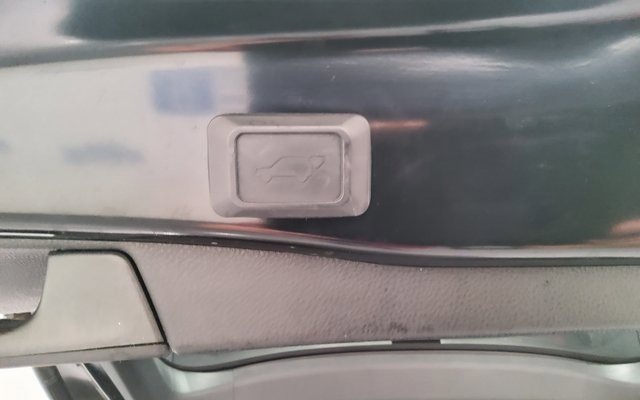 Used 2020 Toyota RAV4 XLE w/ Convenience Package image 17