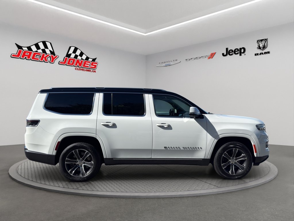 Used 2022 Jeep Grand Wagoneer Series I AWD/4WD image 11