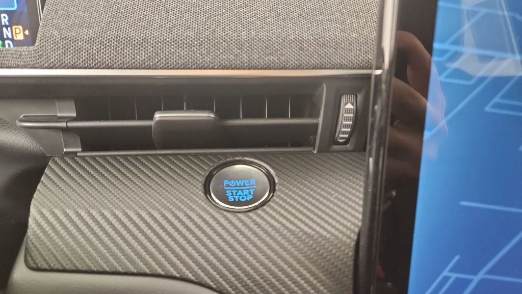 New 2025 Ford Mustang Mach-E Premium image 24