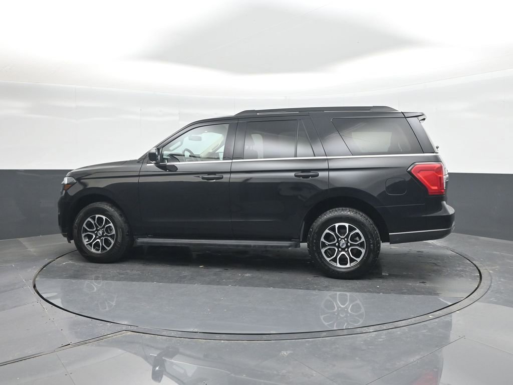 Used 2024 Ford Expedition XLT RWD image 28