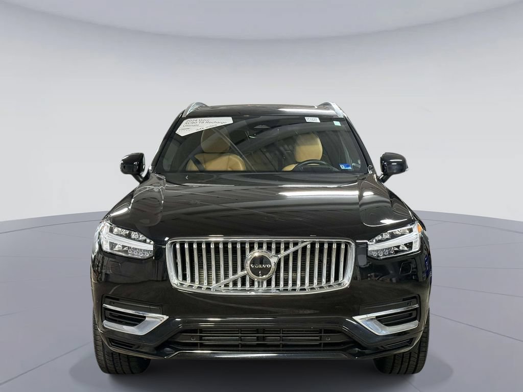 Used 2024 Volvo XC90 T8 Ultimate AWD/4WD image 8