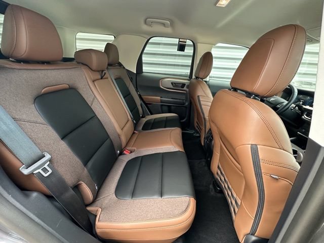 New 2025 Ford Bronco Sport Outer Banks w/ Outer Banks Tech Package+ AWD/4WD image 25