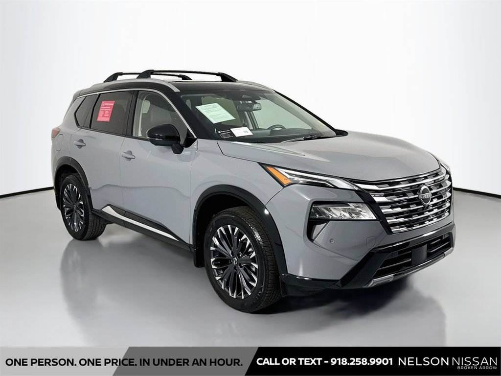 Certified 2026 Nissan Rogue Platinum w/ Platinum Premium Package AWD/4WD image 3