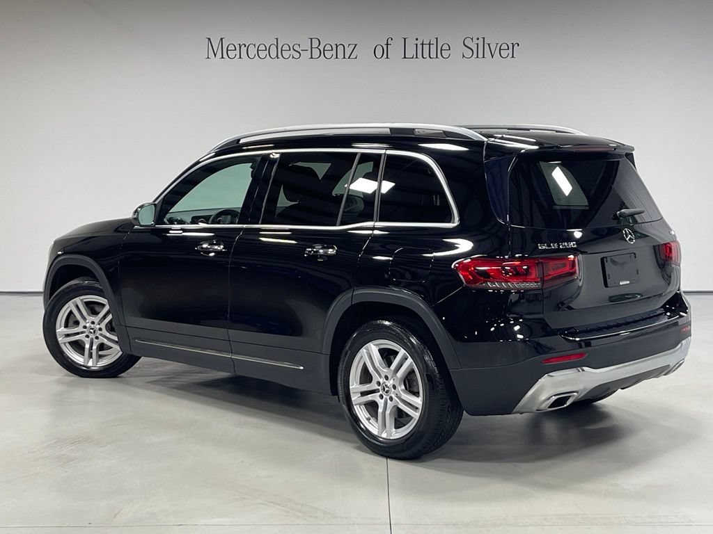 Certified 2022 Mercedes-Benz GLB 250 4MATIC image 3