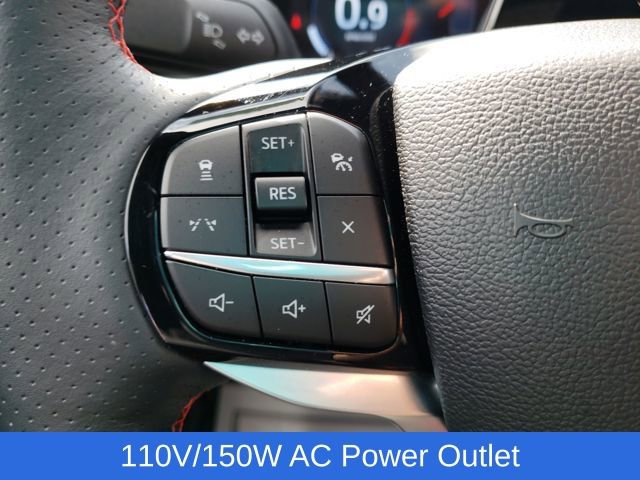 Used 2025 Ford Explorer ST-Line w/ Premium Package image 16