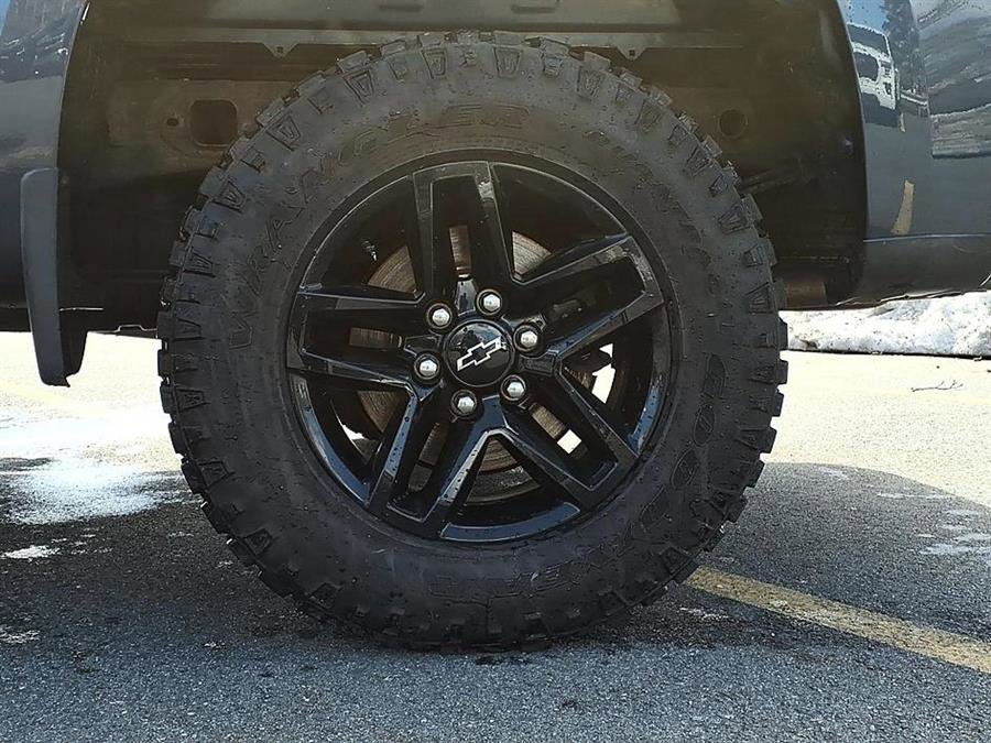 Used 2019 Chevrolet Silverado 1500 Custom Trail Boss w/ Custom Convenience Package image 13