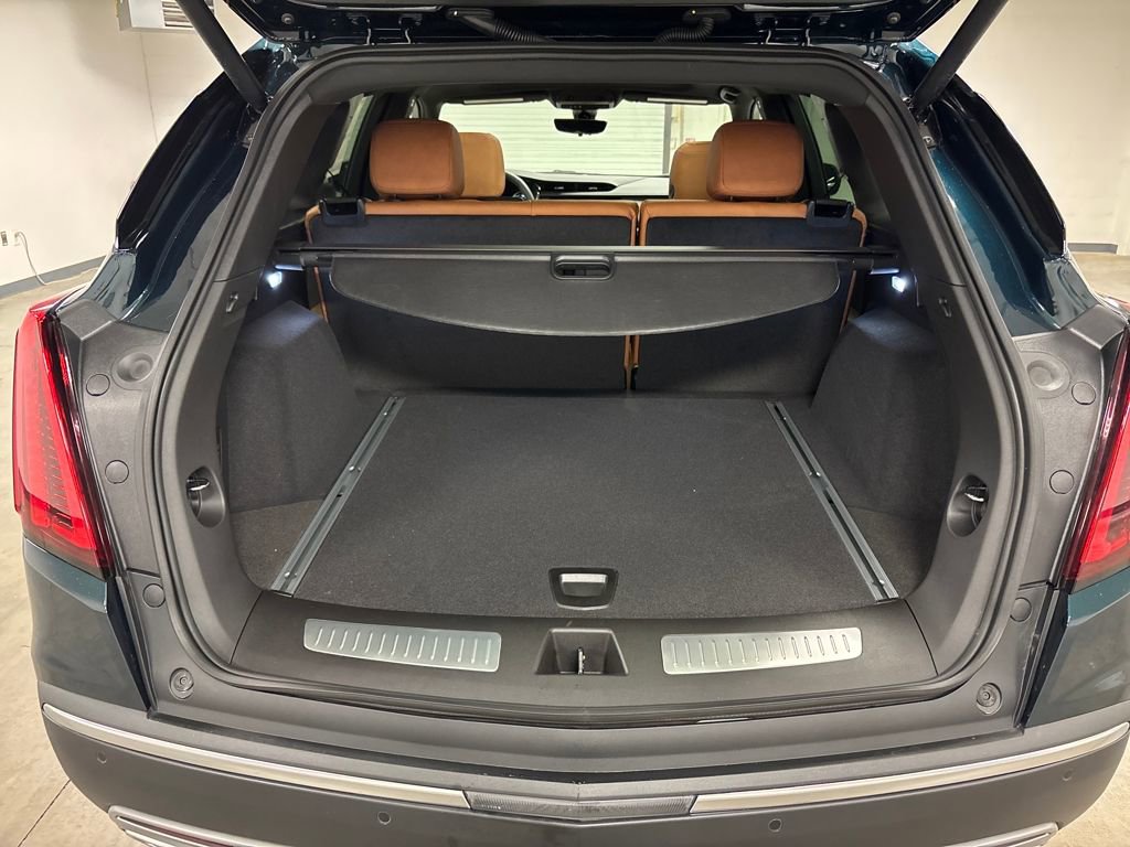 New 2026 Cadillac XT5 Premium Luxury w/ Driver Assist Package image 17