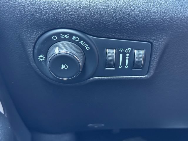 Certified 2023 Jeep Compass Limited AWD/4WD image 24