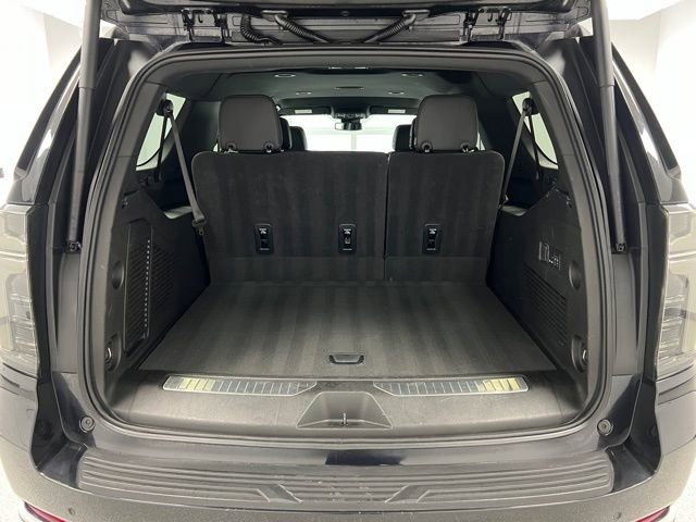 Used 2025 Chevrolet Suburban Premier image 47