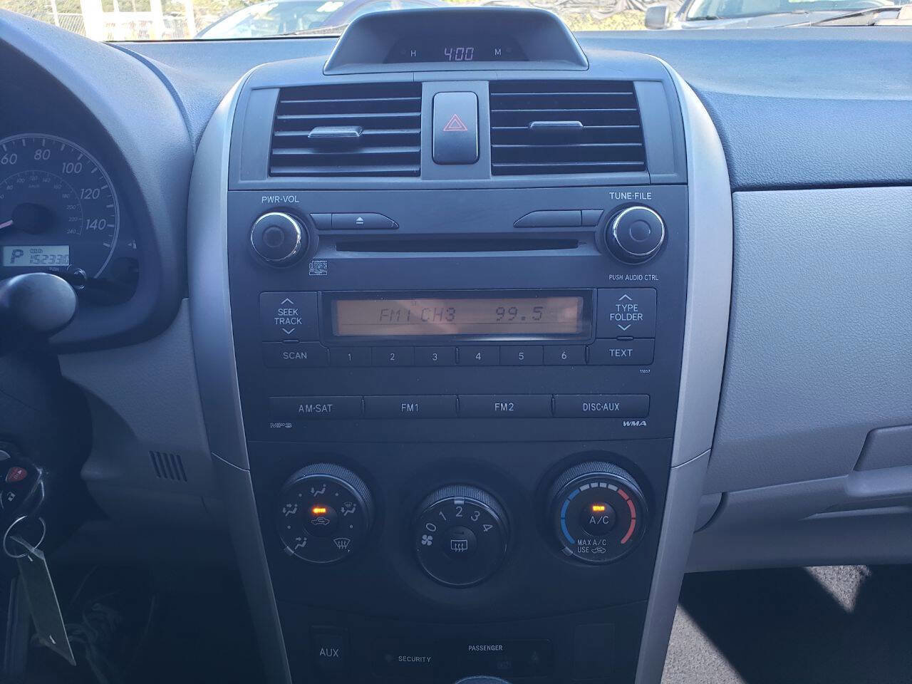 Used 2013 Toyota Corolla L image 15