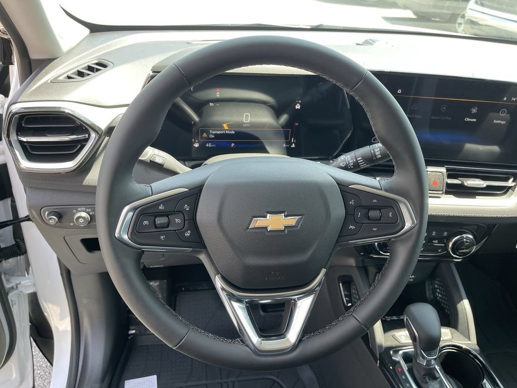 New 2026 Chevrolet TrailBlazer LT w/ Convenience Package FWD image 14