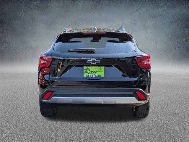 New 2026 Chevrolet Trax LT w/ Driver Confidence Package image 5
