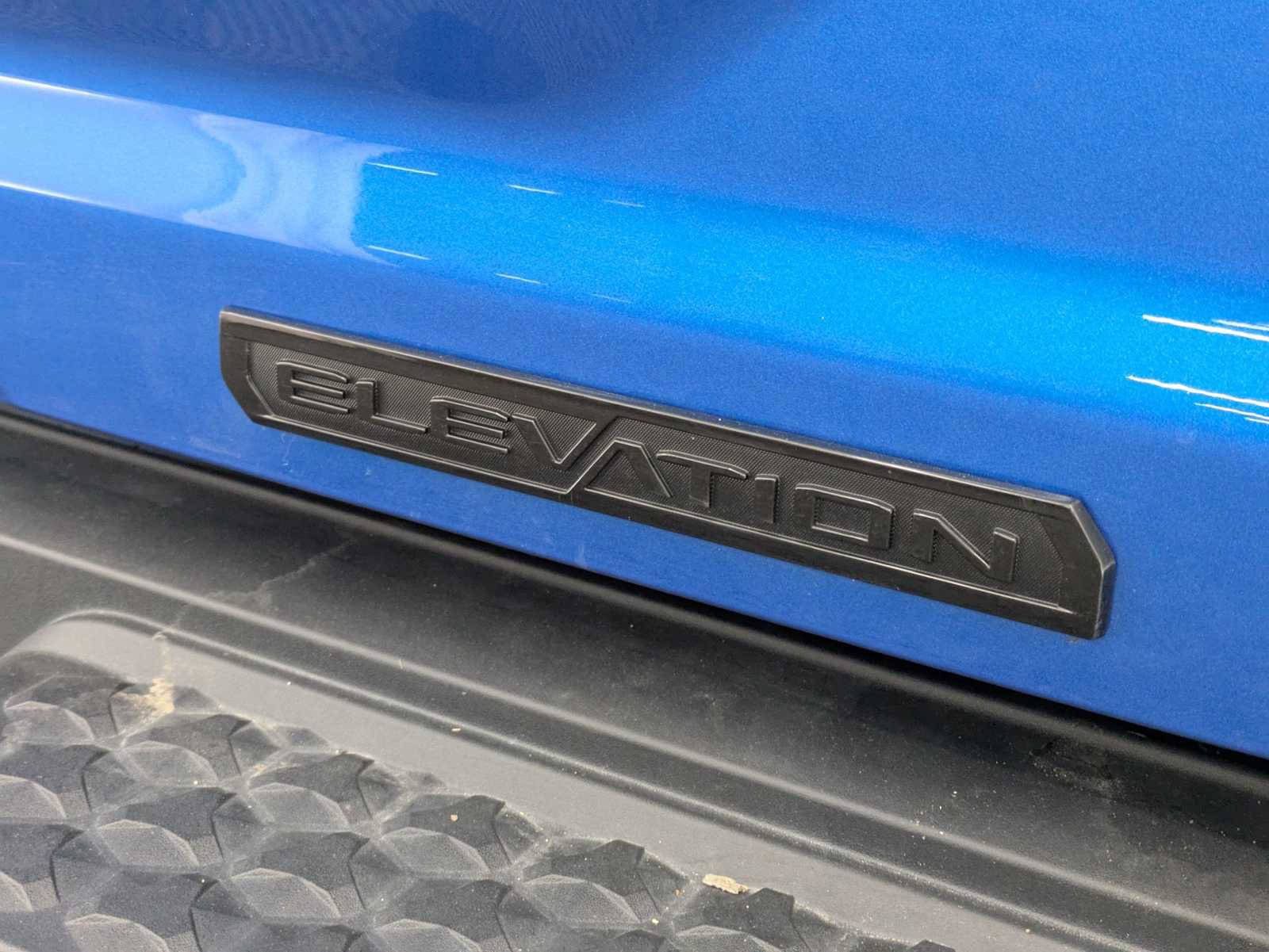 Used 2024 GMC Canyon Elevation w/ Convenience Package AWD/4WD image 11