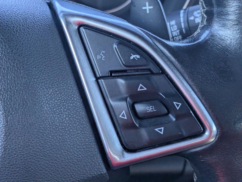 Used 2020 Chevrolet Camaro LT RWD image 24