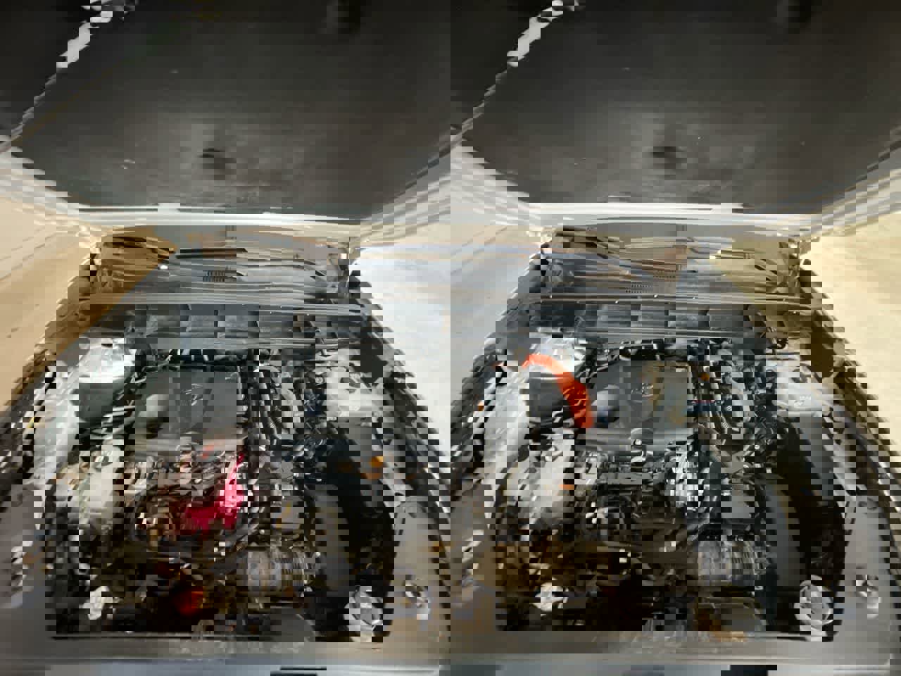 Used 2020 Toyota Highlander XLE image 27