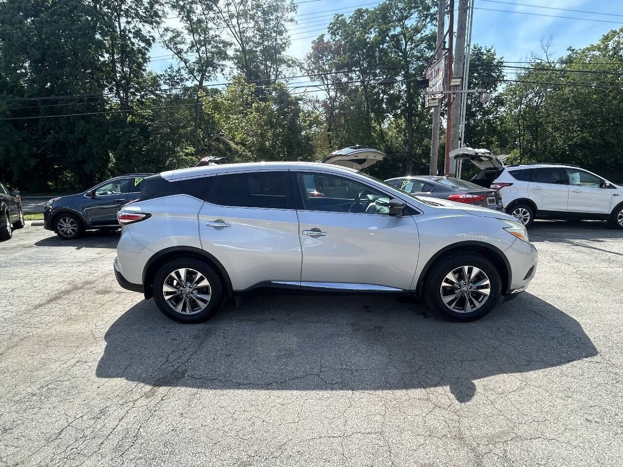 Used 2016 Nissan Murano S AWD/4WD image 13