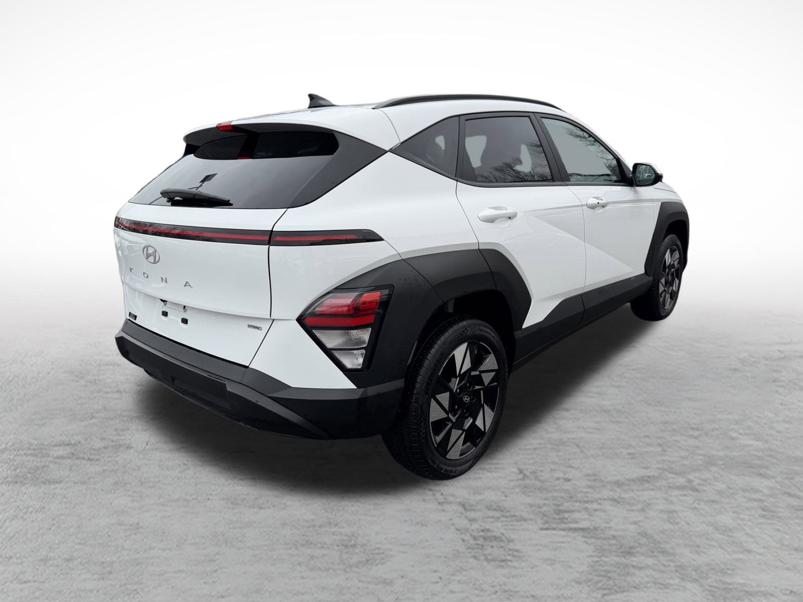 Used 2024 Hyundai Kona SEL image 7