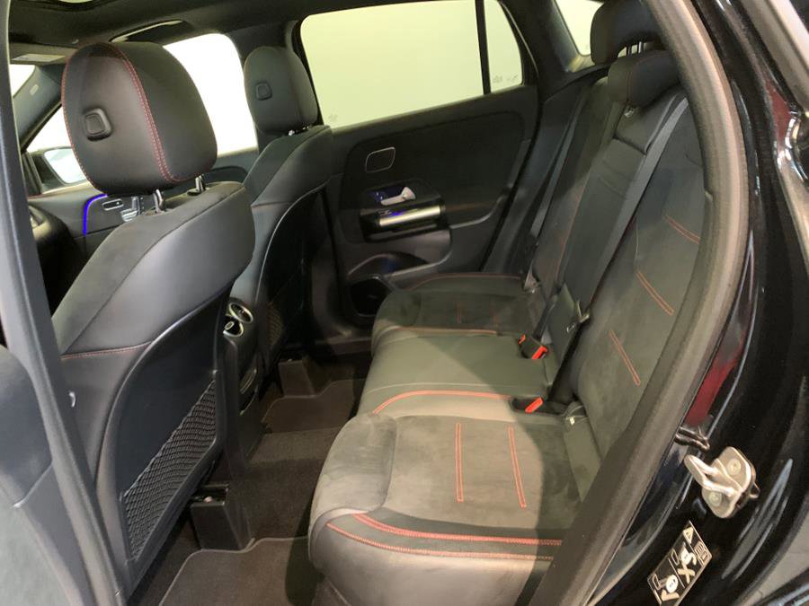 Used 2025 Mercedes-Benz GLA 250 4MATIC image 54