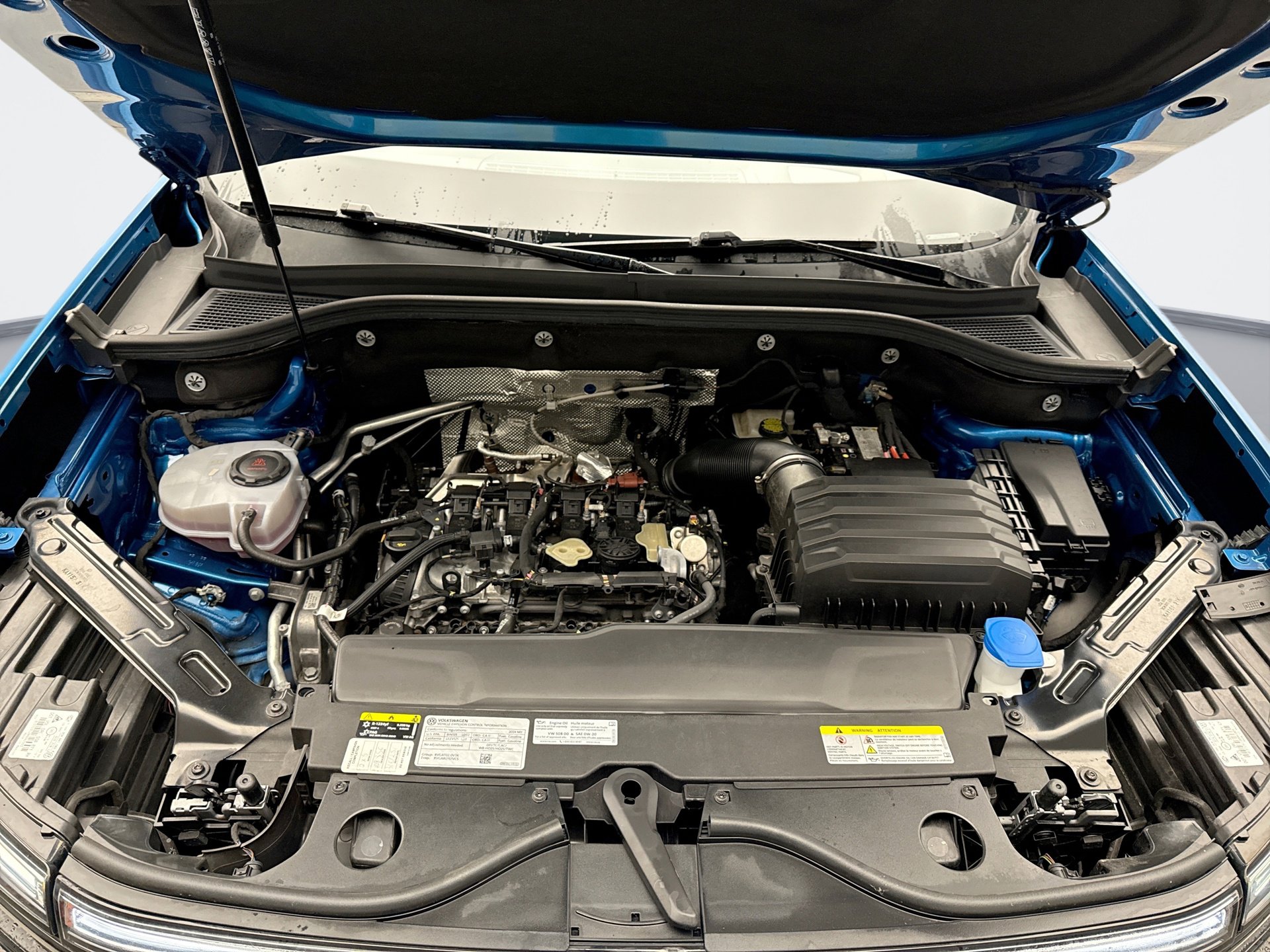 Used 2024 Volkswagen Atlas Cross Sport SEL Premium R-Line image 29