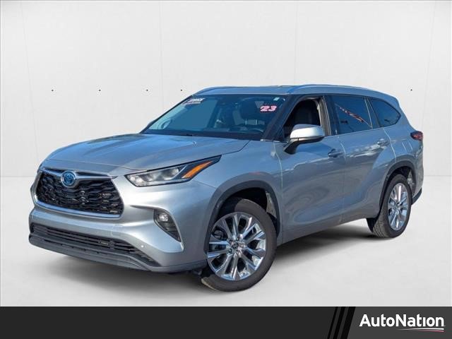 Used 2023 Toyota Highlander Limited