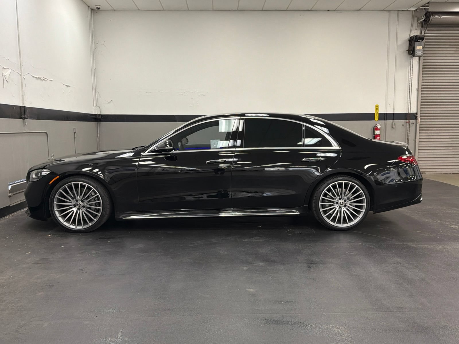 Certified 2022 Mercedes-Benz S 500 4MATIC image 8