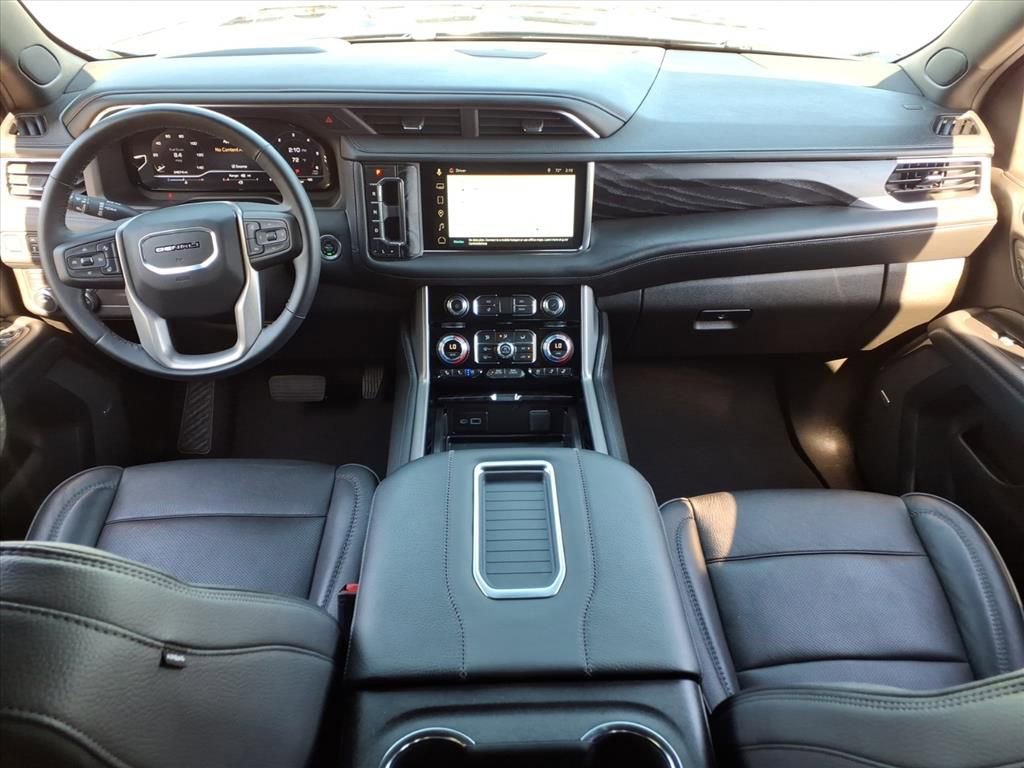 Certified 2024 GMC Yukon Denali w/ LPO, Floor Liner Package AWD/4WD image 17