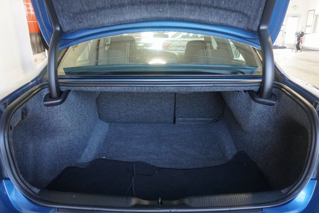 Used 2023 Dodge Charger SXT image 16