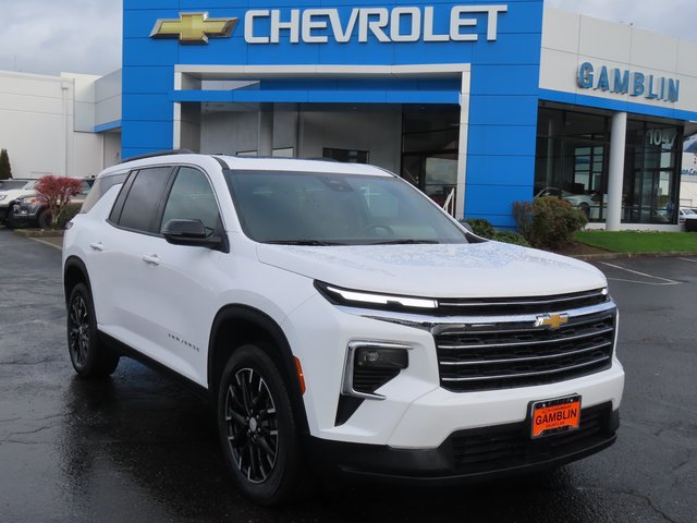 Used 2025 Chevrolet Traverse LT w/ Sun and Wheel Package AWD/4WD image 1