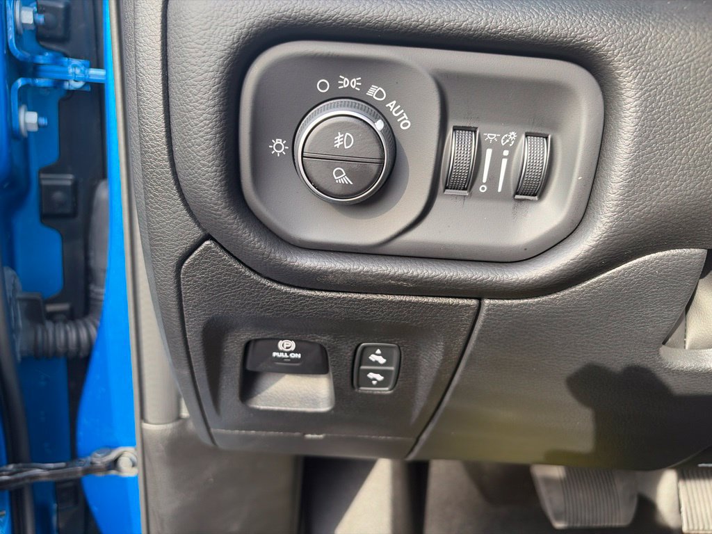 New 2026 RAM 1500 Big Horn AWD/4WD image 28