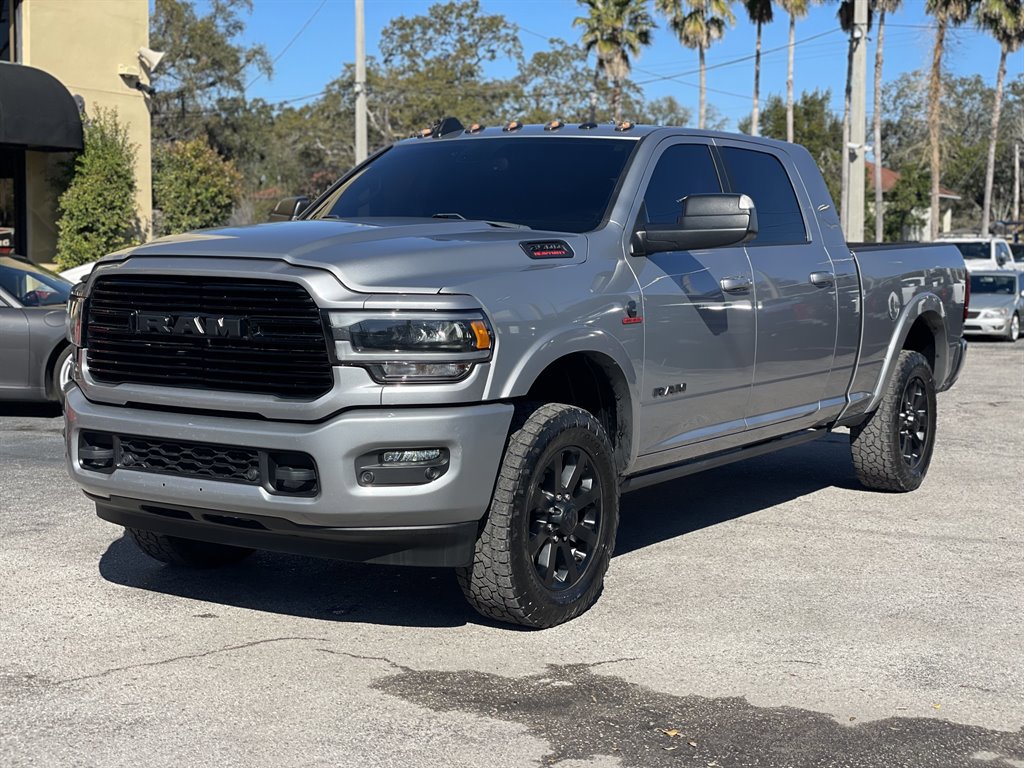 Used 2022 RAM 3500 Laramie AWD/4WD image 18