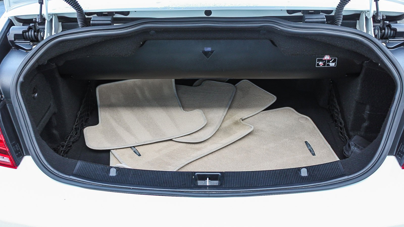 Used 2017 Mercedes-Benz E 400 Cabriolet image 27