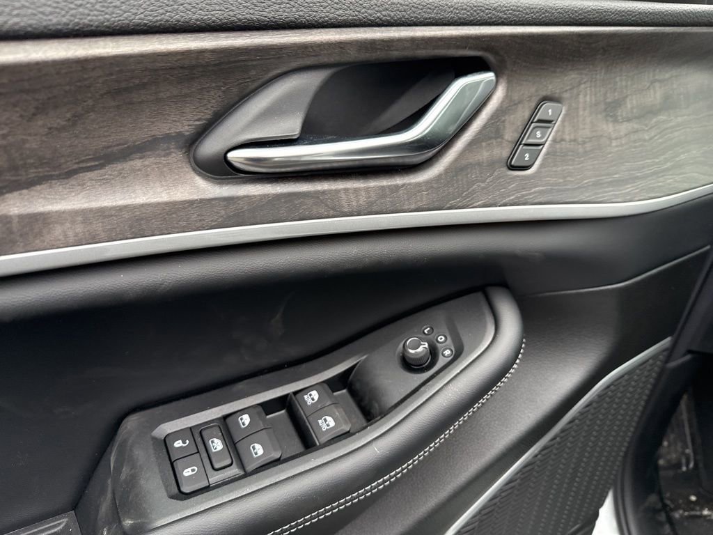 New 2026 Jeep Grand Cherokee Limited image 20