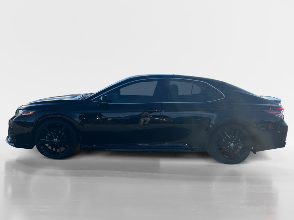 Used 2023 Toyota Camry XSE image 2