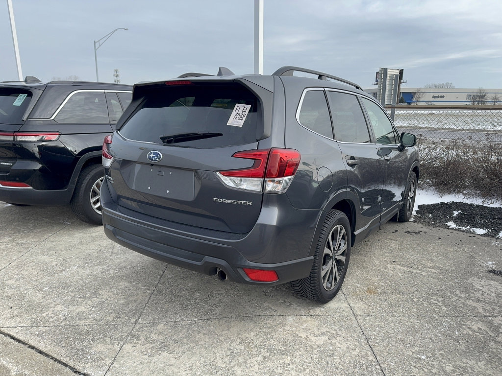 Used 2020 Subaru Forester Limited image 2
