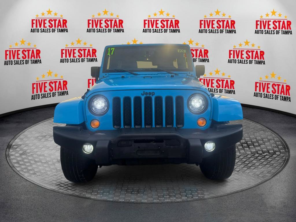 Used 2017 Jeep Wrangler Unlimited Sahara AWD/4WD image 2