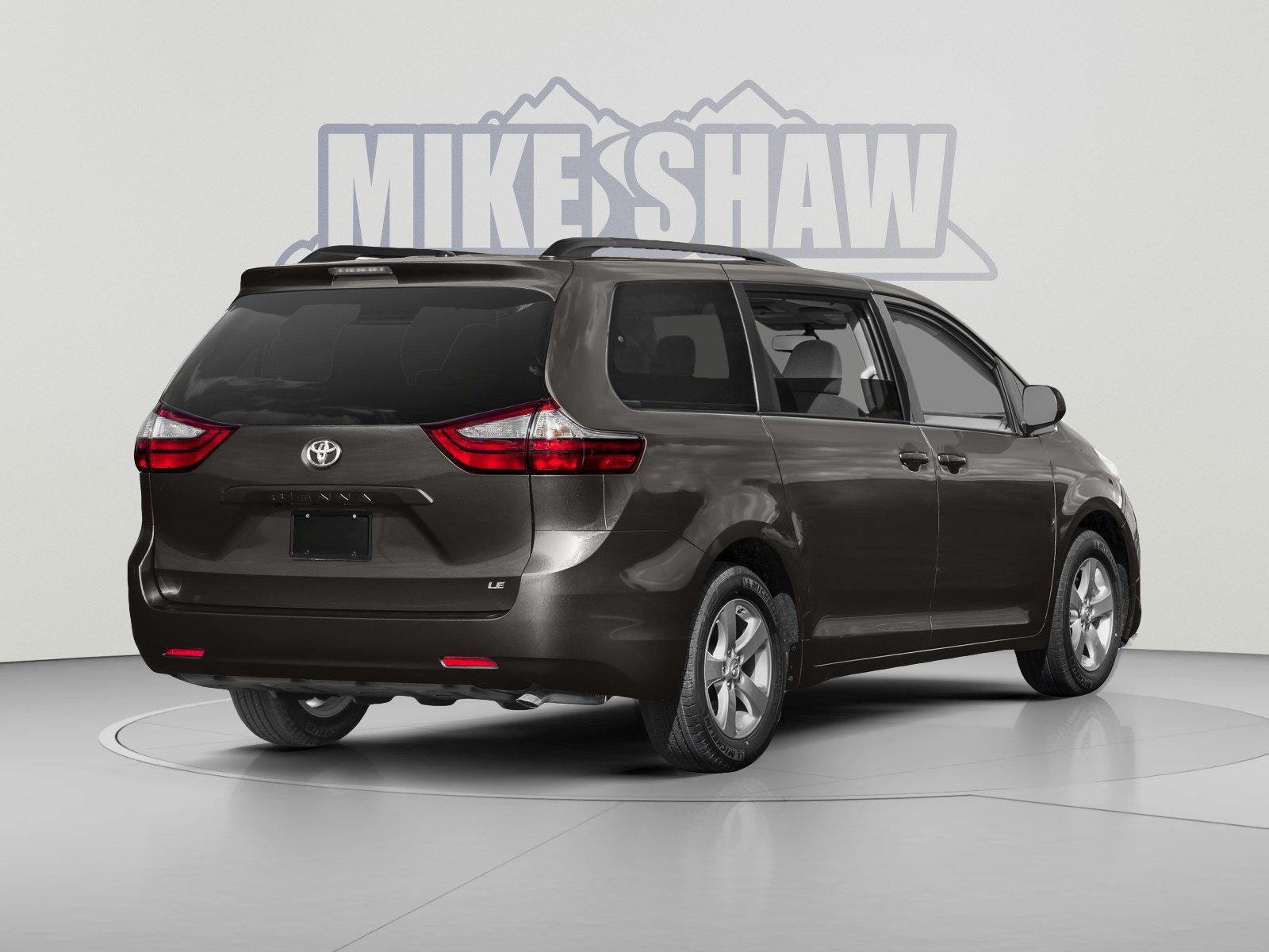 Used 2015 Toyota Sienna LE AWD/4WD image 2