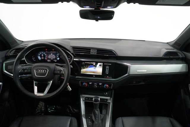 Used 2023 Audi Q3 2.0T Premium image 14