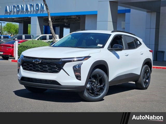 New 2026 Chevrolet Trax LT w/ Midnight Edition
