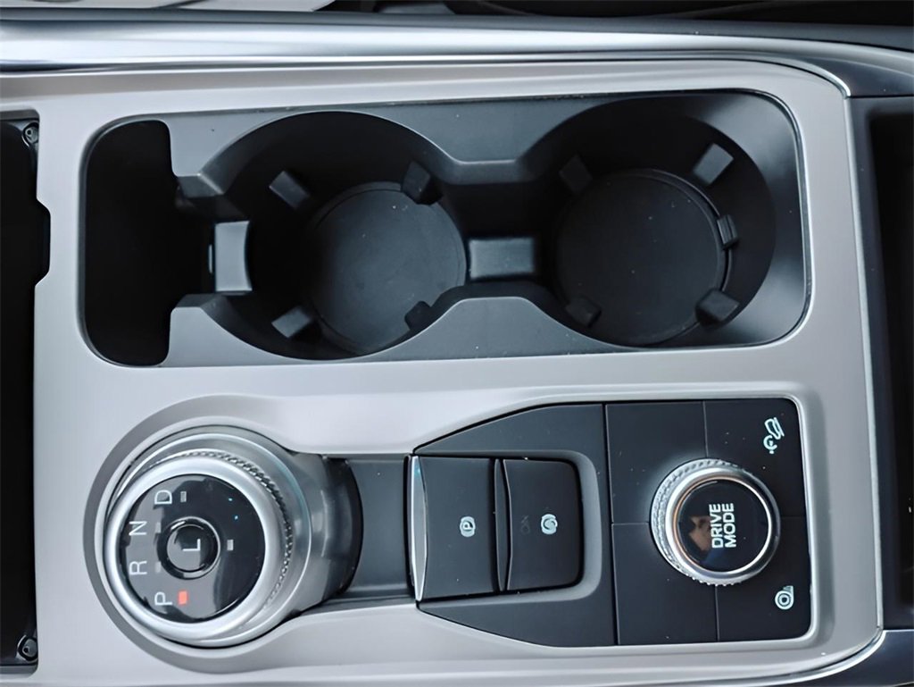 Certified 2023 Ford Explorer XLT w/ Equipment Group 202A image 32