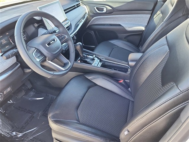 Certified 2024 Jeep Compass Latitude image 10