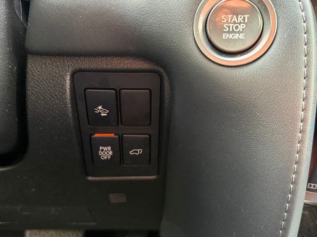 Used 2019 Lexus LX 570 4WD image 24