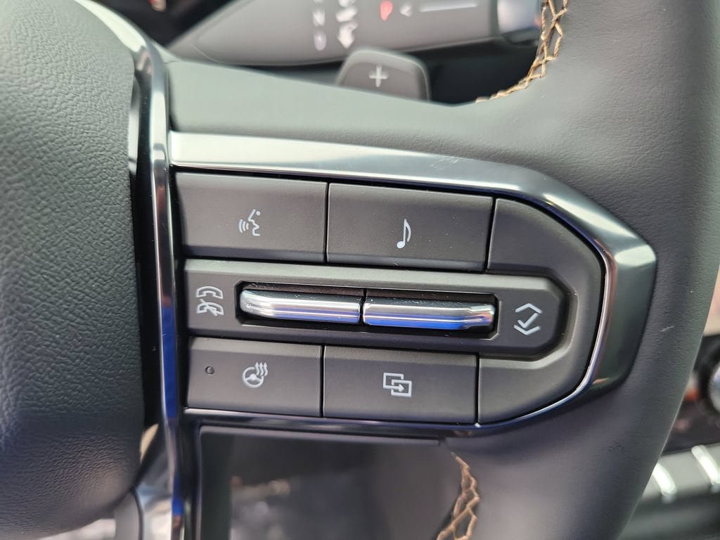 New 2026 GMC Terrain AT4 w/ Convenience Package III AWD/4WD image 28