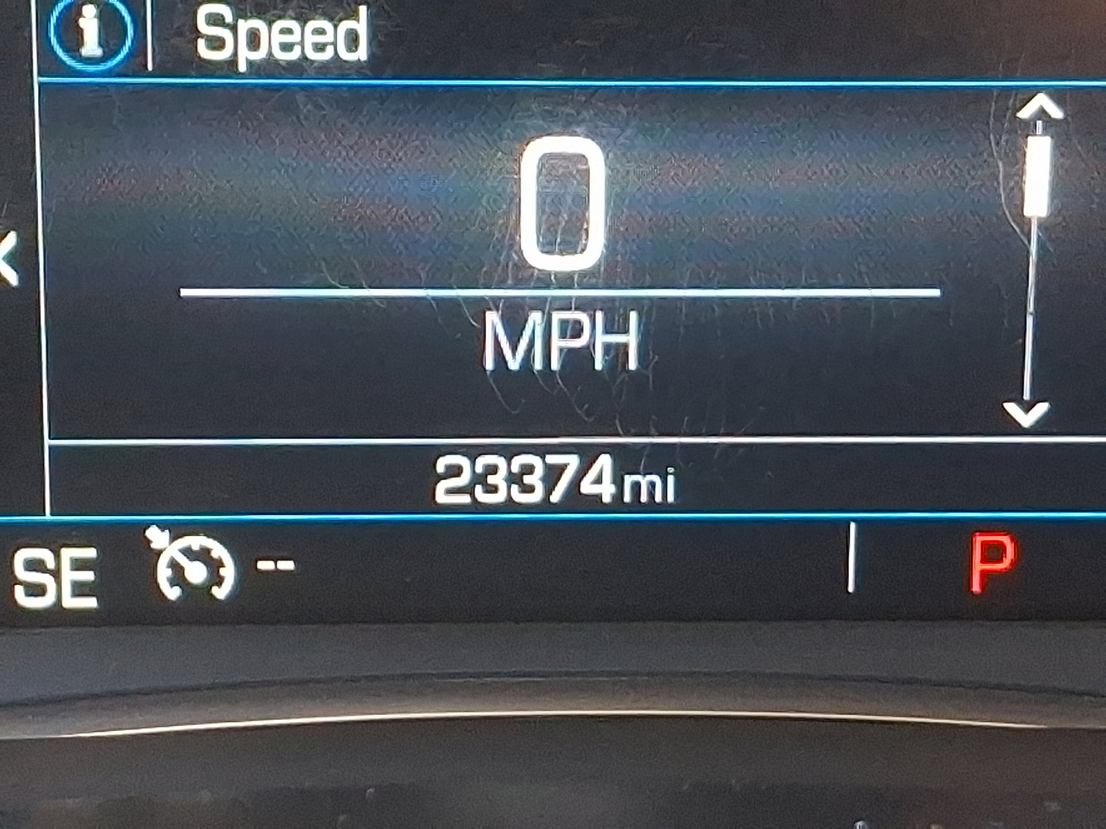 Used 2023 GMC Acadia SLE image 21