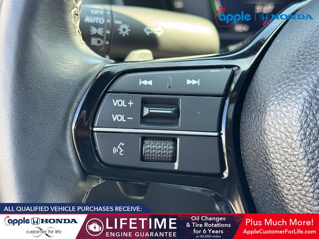 Used 2025 Honda Civic Sport Touring image 23