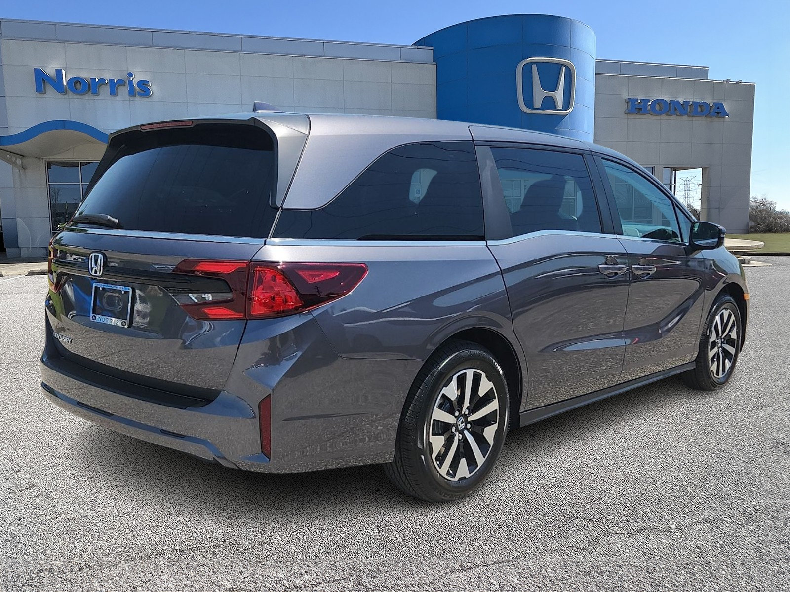 New 2026 Honda Odyssey EX-L image 4