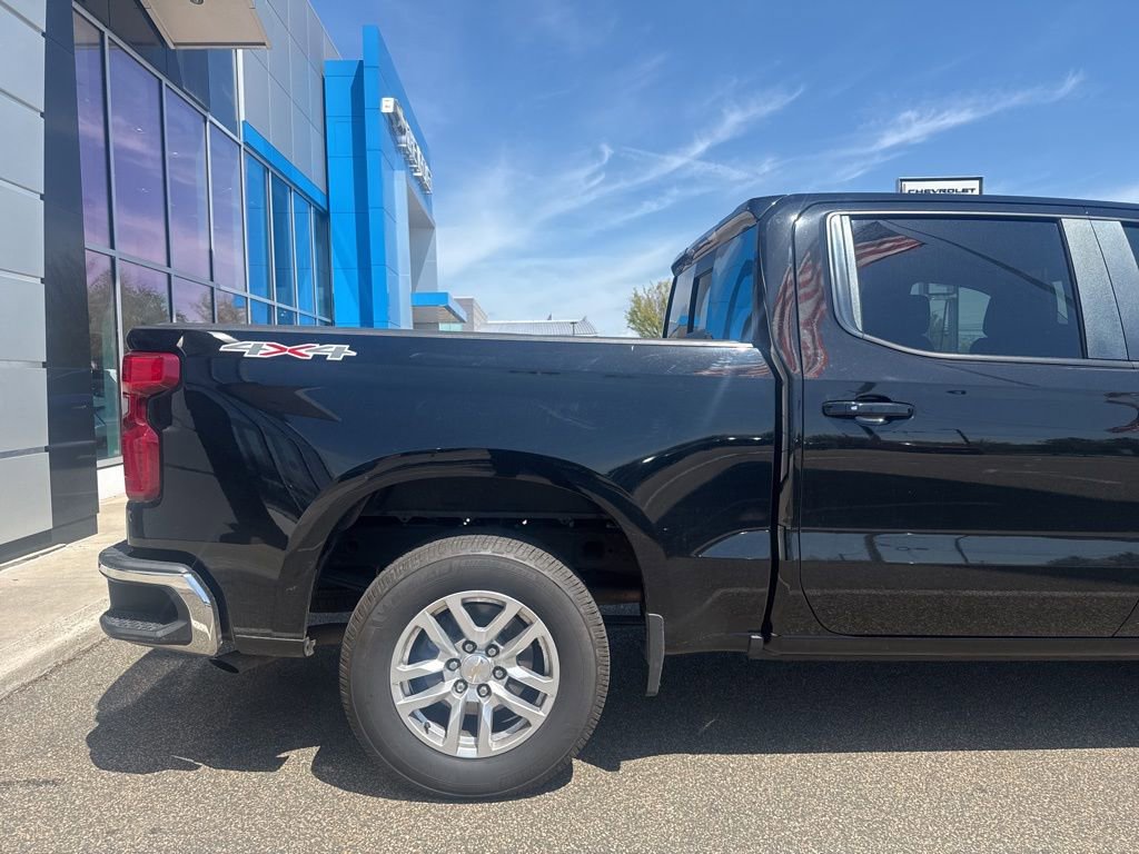Used 2019 Chevrolet Silverado 1500 LT w/ All-Star Edition AWD/4WD image 13